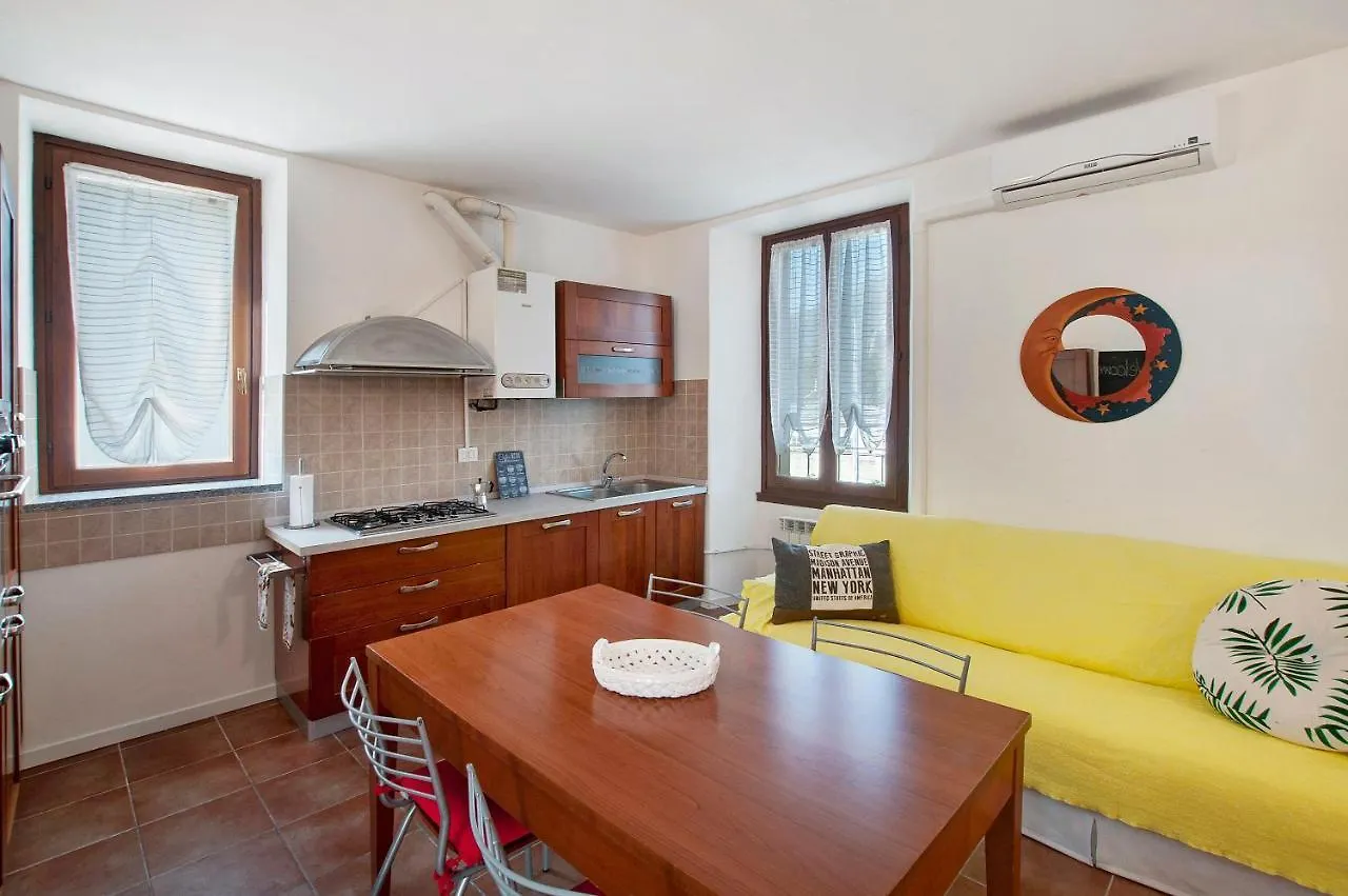 Casa Sole Apartment Novate Mezzola